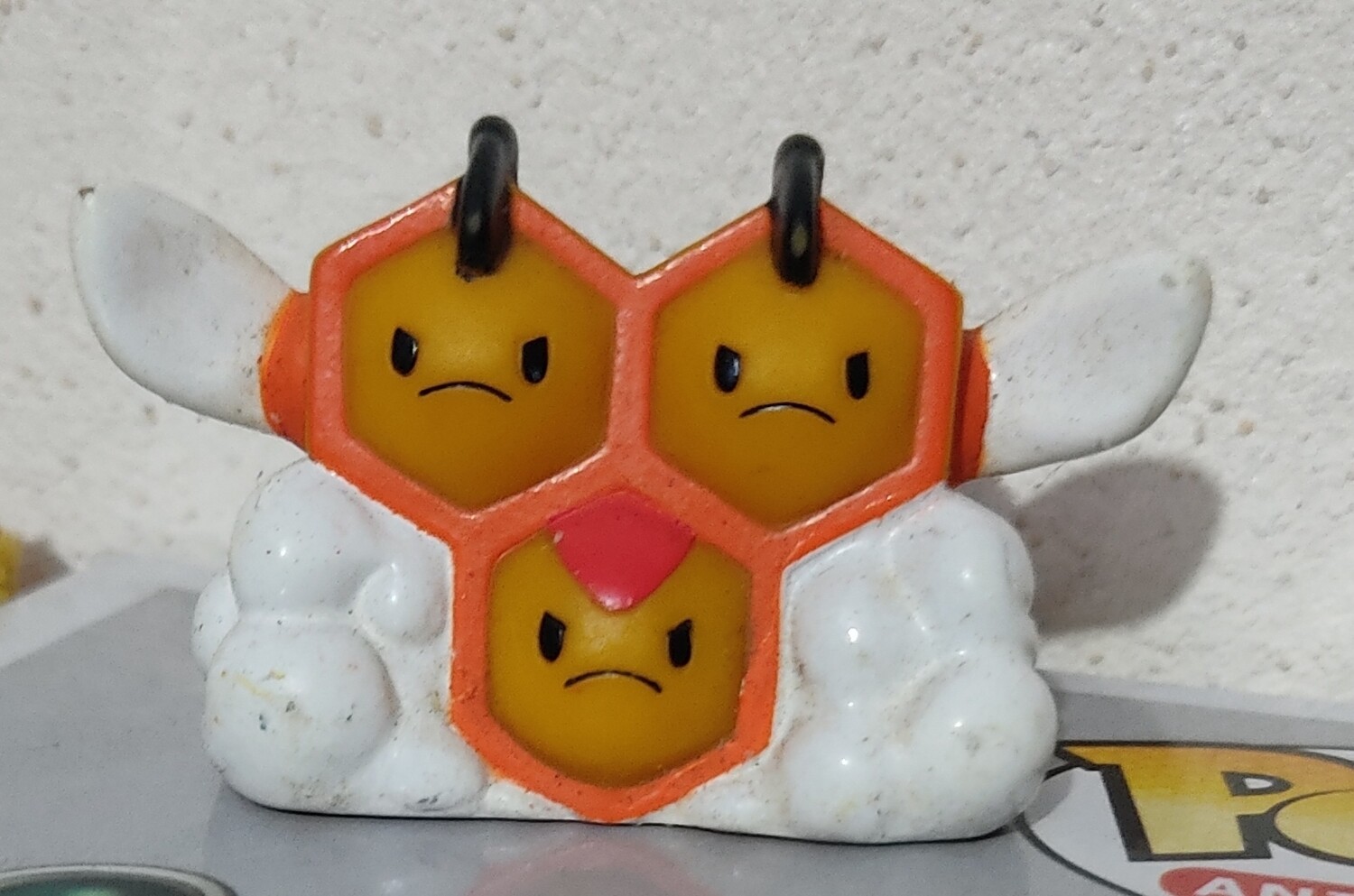 SH Combee Pokemon Finger Puppet Bandai 2008