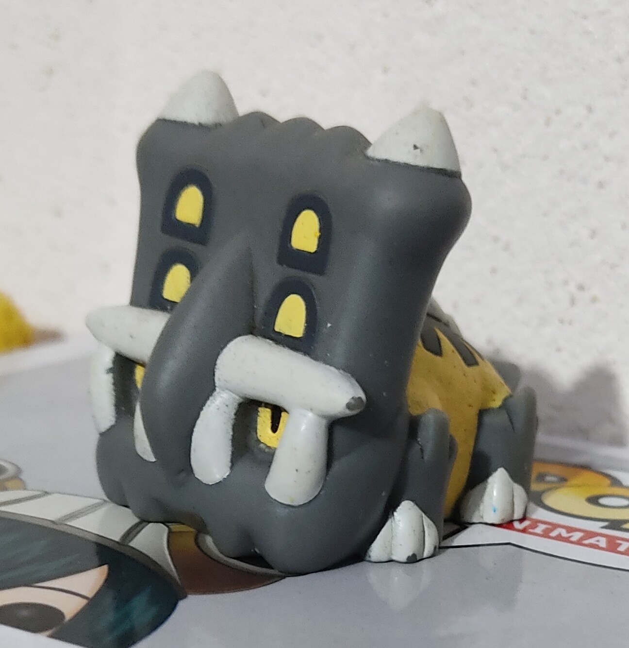SH Bastiodon Finger Puppet Bandai Figura Pokemon