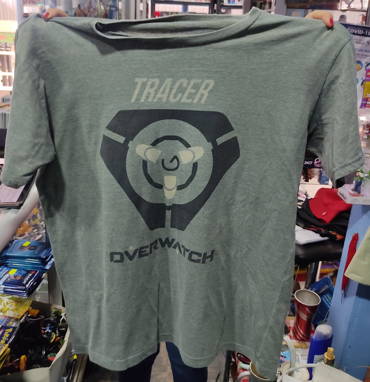 BA Overwatch Camisa Talla M Usada