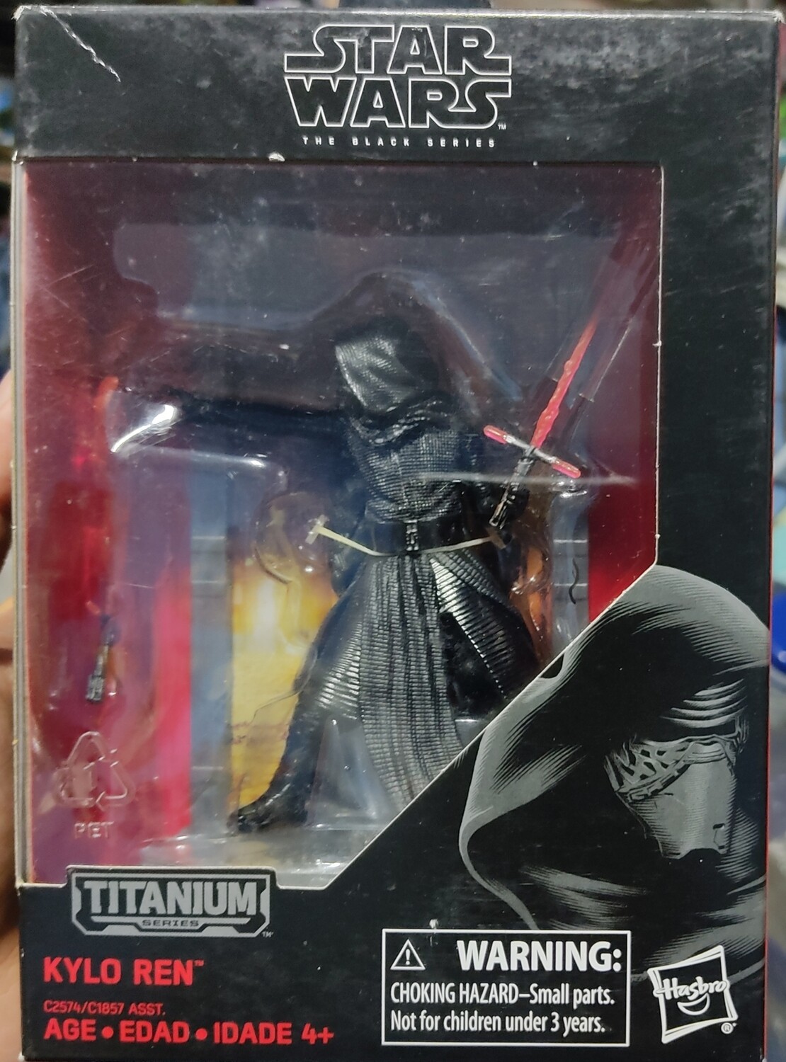 SJ4 Kylo Ren Titanium Series Star Wars Figura