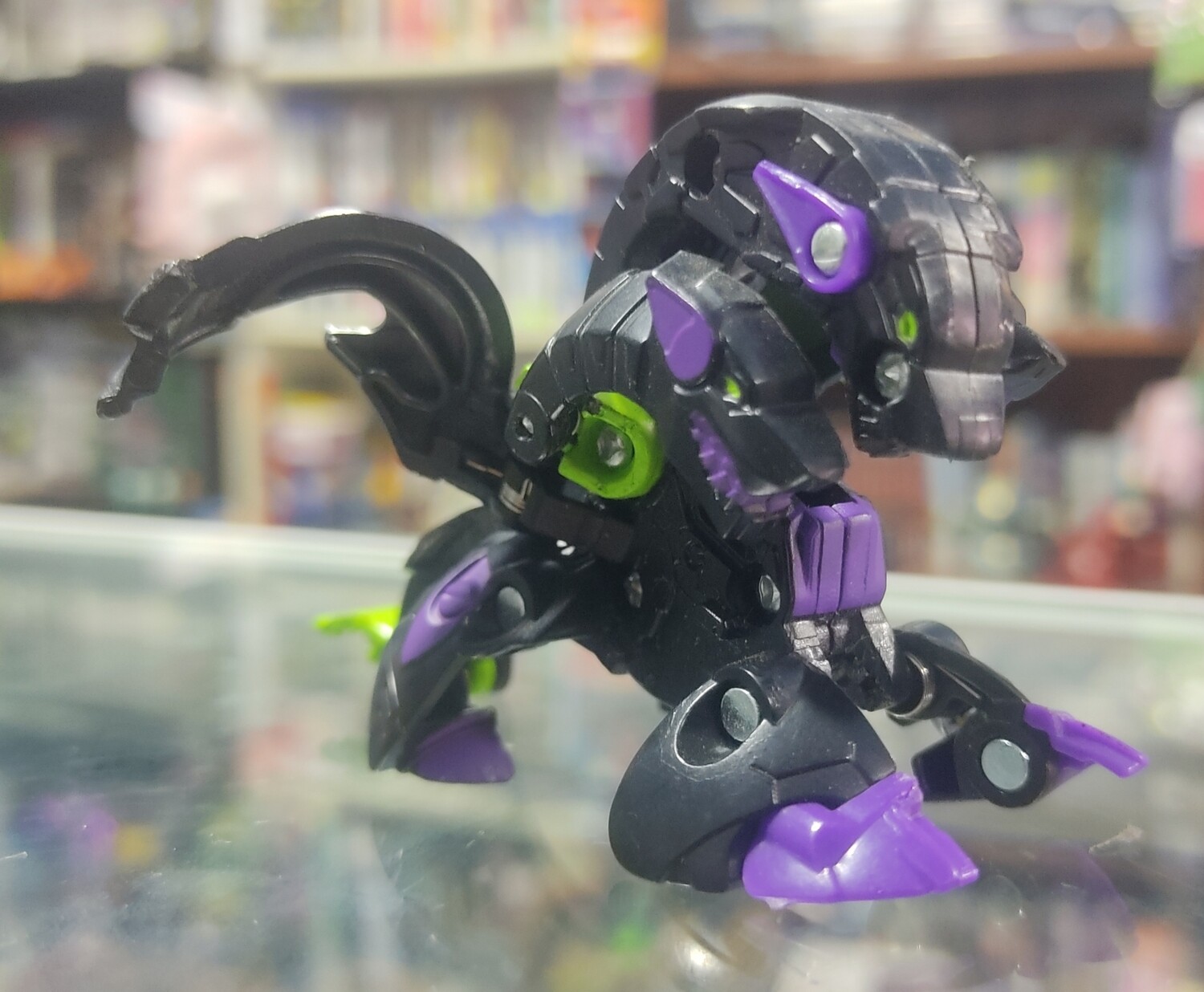 SJ Bakugan Morado 3 Cabezas
