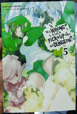 BA19 It is Wrong to try to pick up girls in a dungeon Novela Volumen 5 Ingles