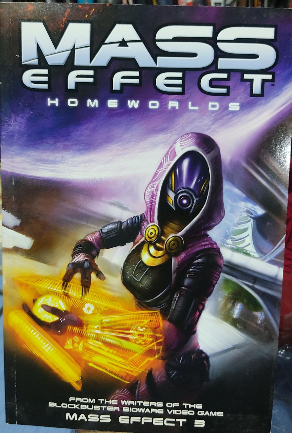 SH Mass Effect Comic Homelords TP Dark Horse Comics Ingles