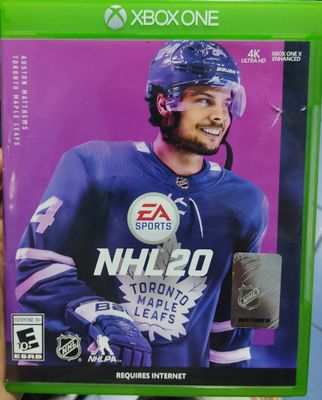 SJ NHL 20 Xbox One Usado Completo