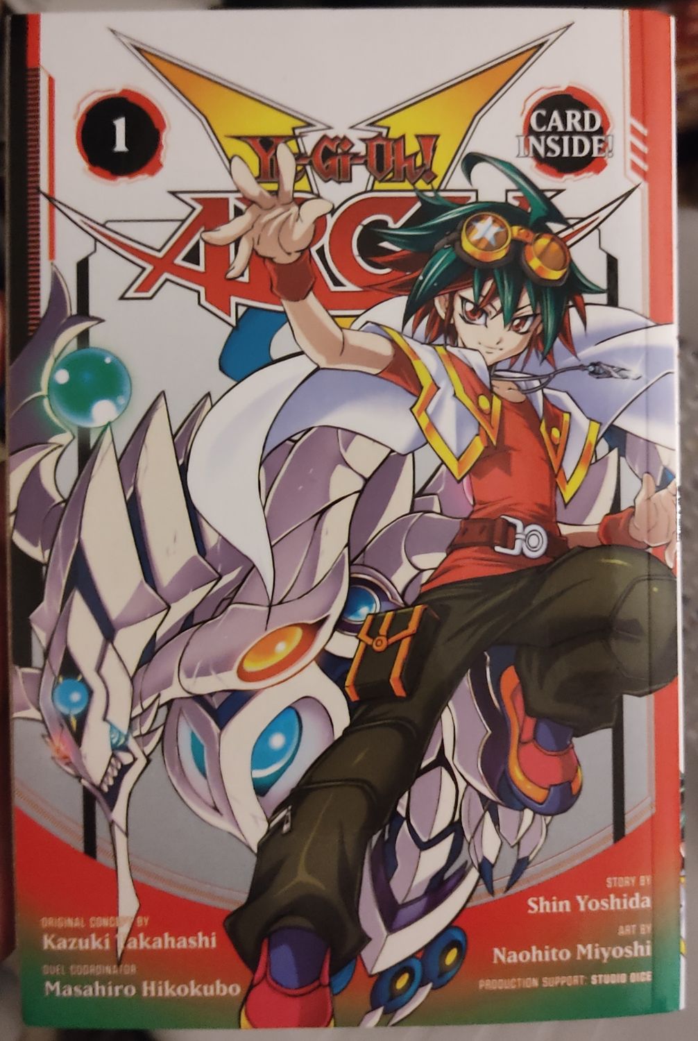 BA Yugioh Arc V Manga Volumen 1 Ingles