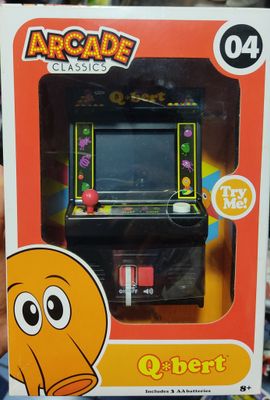 SJ2 Q Bert Arcade Classics 04