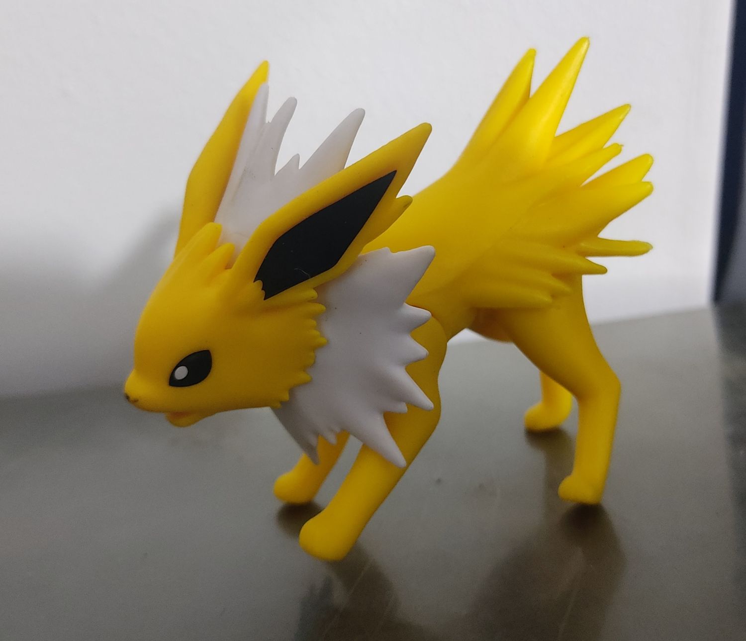 SH Jolteon WTC Figura Pokemon