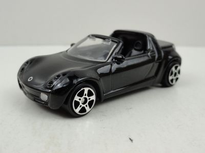 SH Maisto Smart Roadster Negro Suelto 1/64