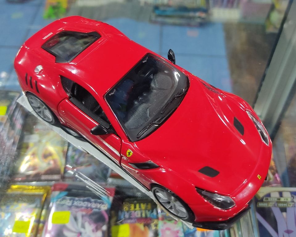 SJ Burgago Ferrari 1/32 F12TDF
