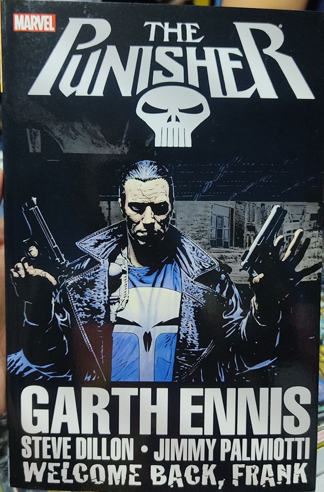 BA2 The Punisher Garth Ennis TP Max Comics Ingles