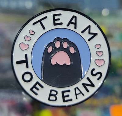 SJ Gato Pin Team Toe Beans Metal