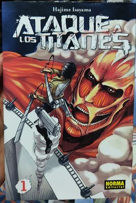 BA9 Ataque de los Titanes Manga Volumen 1 Espanol Norma