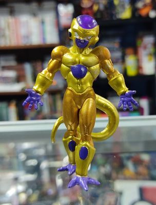 SJ Golden Frieza Figura Dragon Ball 2 Pulgadas