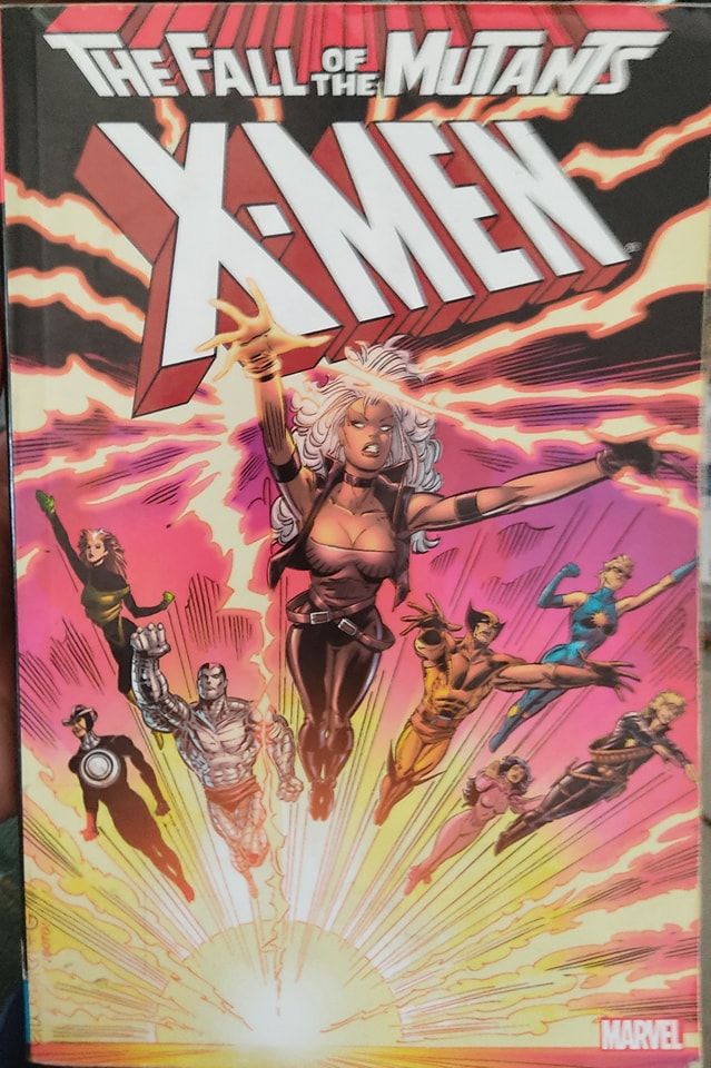 BA11 X Men The Fall of the Mutants TP Marvel Comics Ingles