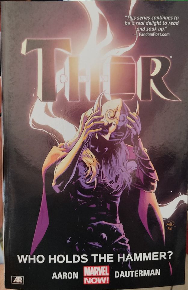 BA11 Thor Who Holds the Hammer TP Marvel Comics Ingles