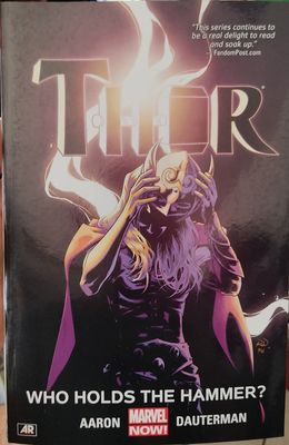 BA11 Thor Who Holds the Hammer TP Marvel Comics Ingles
