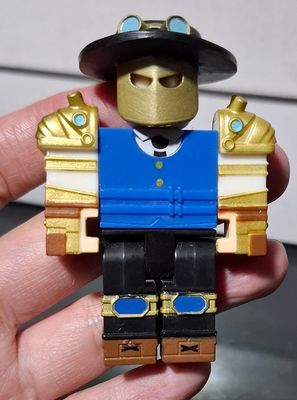 BA13 Figura Roblox Dungeon Quest: Industrial Guardian Armor