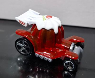 BA13 Dessert Drifter Hot Wheels Suelto