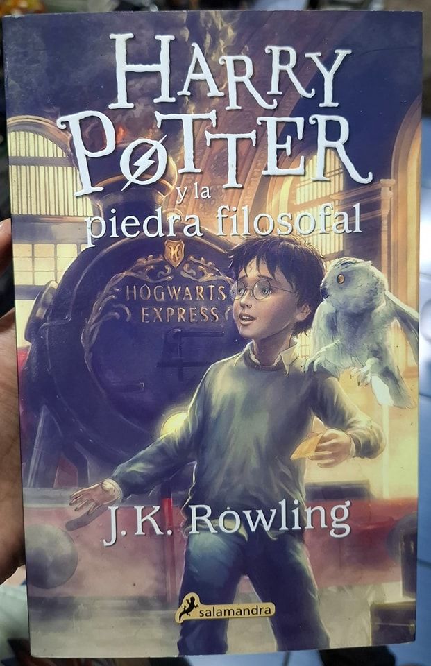 BA16 Harry Potter y la Piedra Filosofal Libro Espanol Salamandra