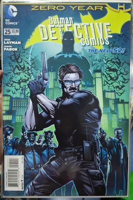 SH Batman Comic Detective Comics Issue 25 DC Comics Ingles