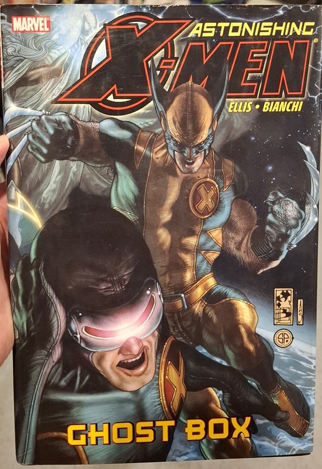NELA-n, Astonishing X Men Comic Ghost Box TP Marvel Comics Ingles, Tapa Dura