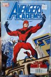 BA20 Avengers Academy Issue 7 Marvel Comics Ingles