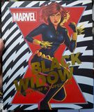 SJ Black Widow Libro Tapa Dura Con Artes e Informacion