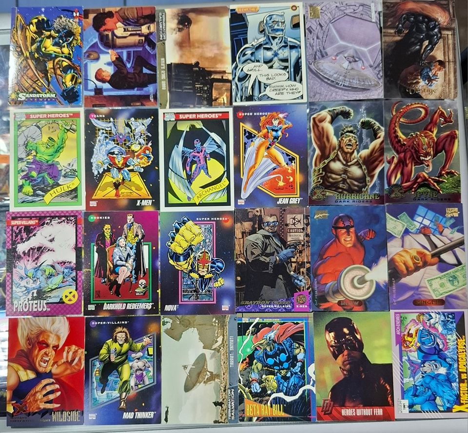 SH Set de Cartas Comics Hulk