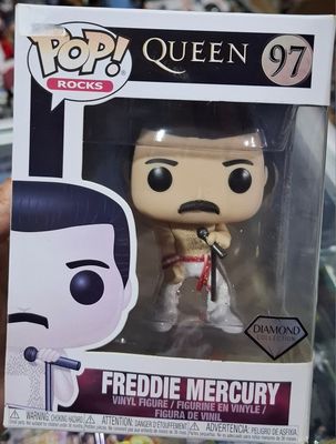 SH Freddy Mercury Funko Pop 97 Caja Danada