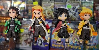 SJ2 Set Mini Figuras Demon Slayer Kimetsu No Yaiba