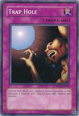 Trap Hole - RP01-EN007 - Common Retro Pack 1: RP01 - 1996