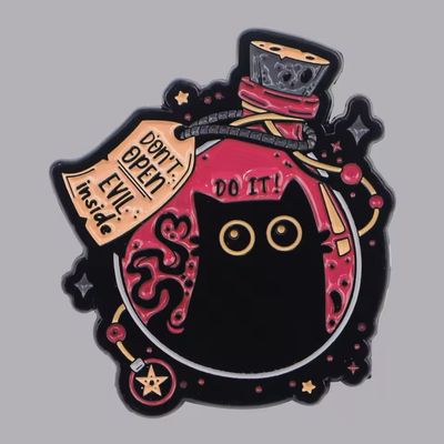SH3 Gato Negro Pin de Metal