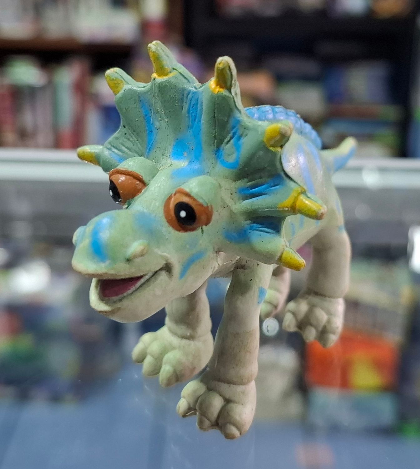 SH3 Gosnell Triceratops Figura Dinosaurio