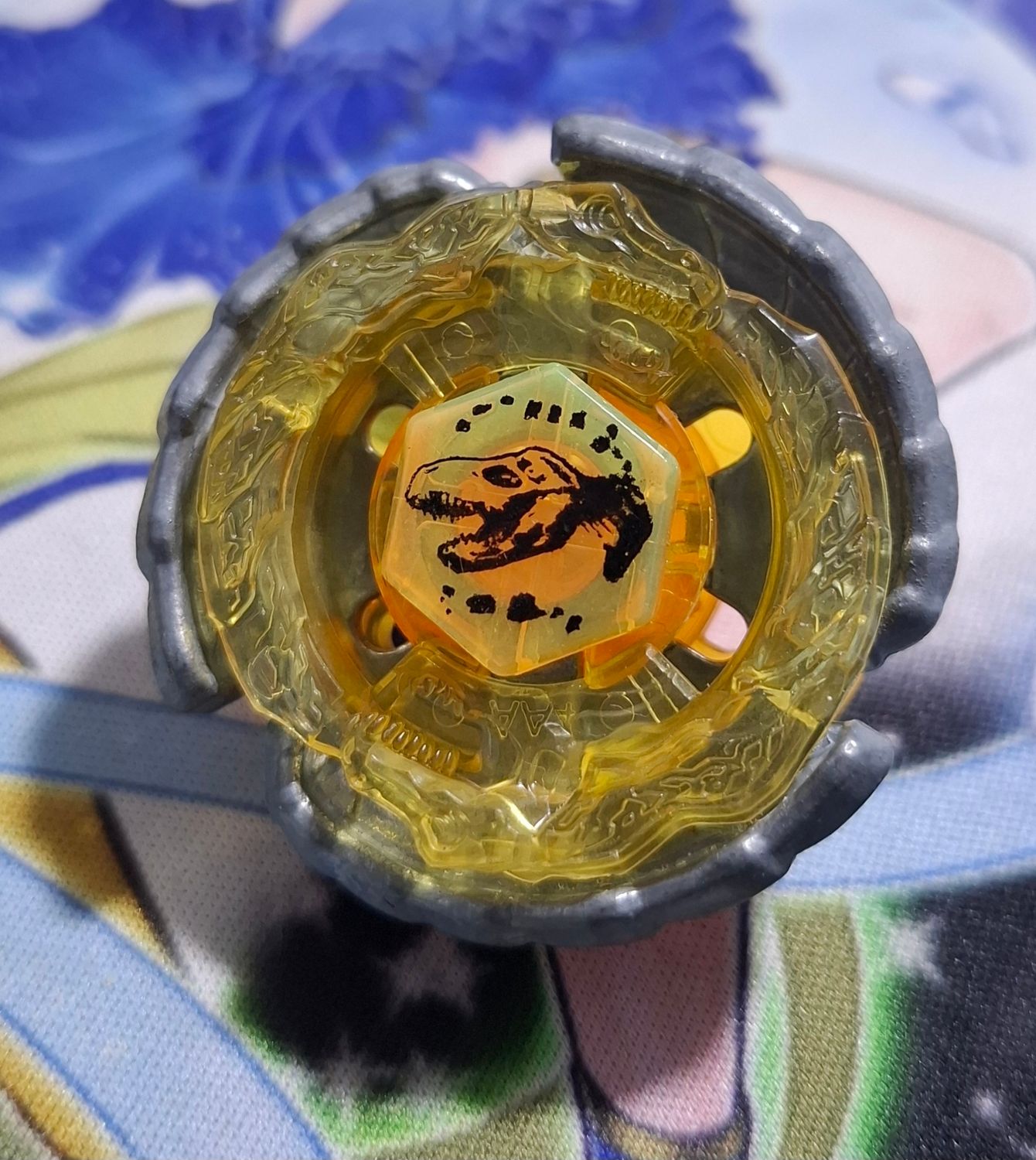 SH3 Beyblade Amarillo Metal