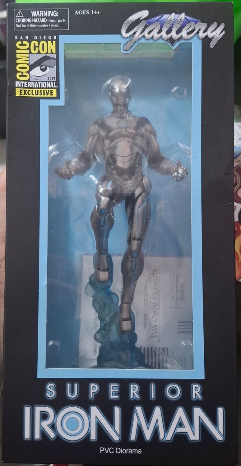SH5 Superior Iron Man Figura Gallery Cómicon
