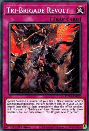 Tri-Brigade Revolt - PHRA-EN070 - Common 1st Edition Phantom Rage 1st Edition Singles [PHRA] (espanol)