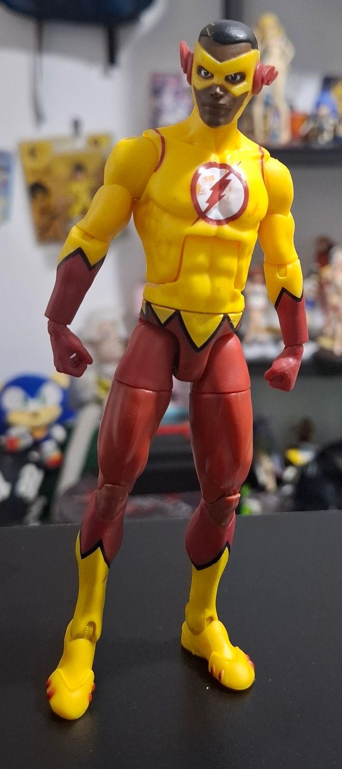 SH9 Kid Flash Figura 6 Pulgadas DC Figura