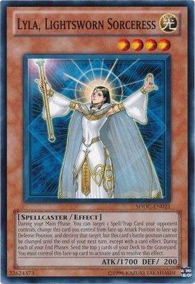 Lyla, Lightsworn Sorceress - SDDC-EN021 - Common Unlimited Structure Deck: Dragons Collide Unlimited Singles