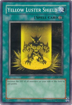 Yellow Luster Shield - IOC-037 - Common Unlimited Invasion of Chaos [IOC] Unlimited Singles