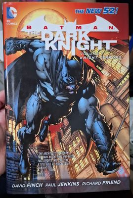 BAC4 Batman Comic The Dark Knight Volumen 1 Knight Terrors Tapa Dura DC Comics Ingles Libro