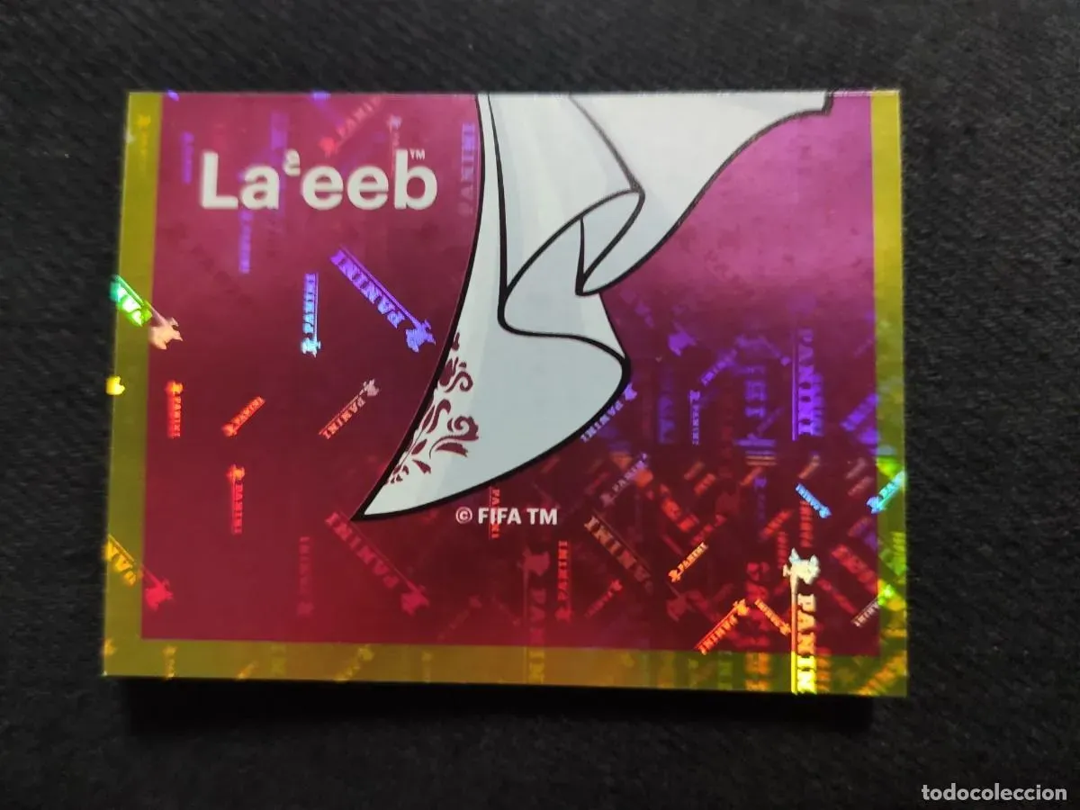 FWC5 La Eeb Mascota parte de abajo, Panini World Cup Mundial 2022 Catar Qatar, FWC 5