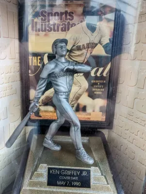 SH12 Sports Illustrated Ken Griffey JR Cover Date May 1990 Figura Baseball Figura