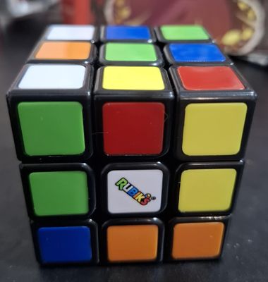 NELA Cubo Rubik