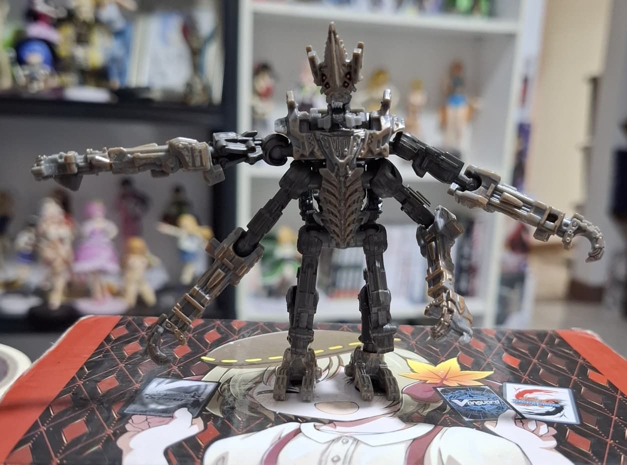 SH13 Transformers Figura