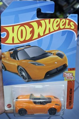 SJ Tesla Roadster Hot Wheels