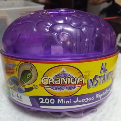 NELA-i, Juego de Mesa Cranium,  Idioma Español (Incompleto le falta 1 carta)