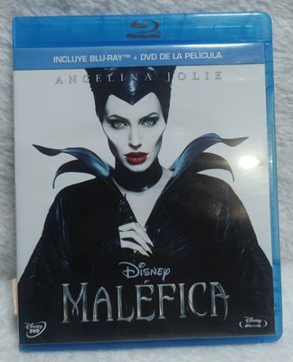 NELA-c, Malefica Blu Ray,  Audio y subtitulos en Ingles y Espanol, Usado Completo