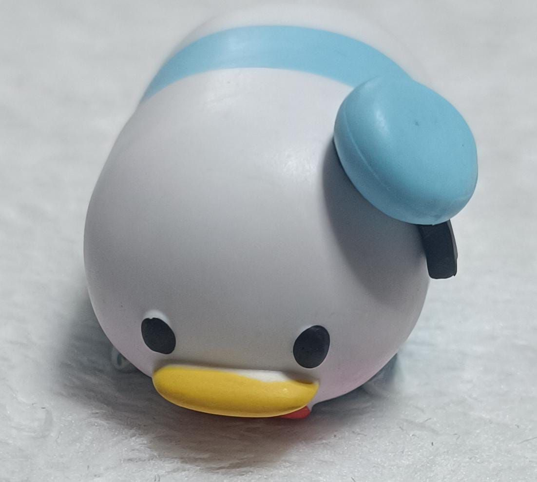 NELA-g, Figura Vinilo de Disney Tsum Tsum de Pato Donald.