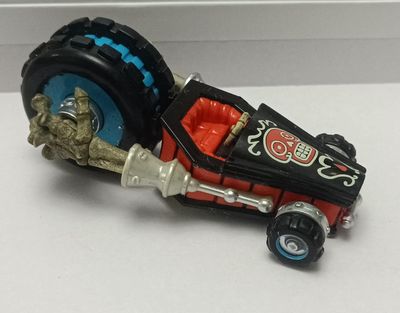 NELA-g, Crypt Crusher de Skylanders SuperChargers