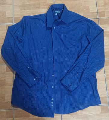 NELA-a, Camisa manga larga, Usado como nueva Talla XL.